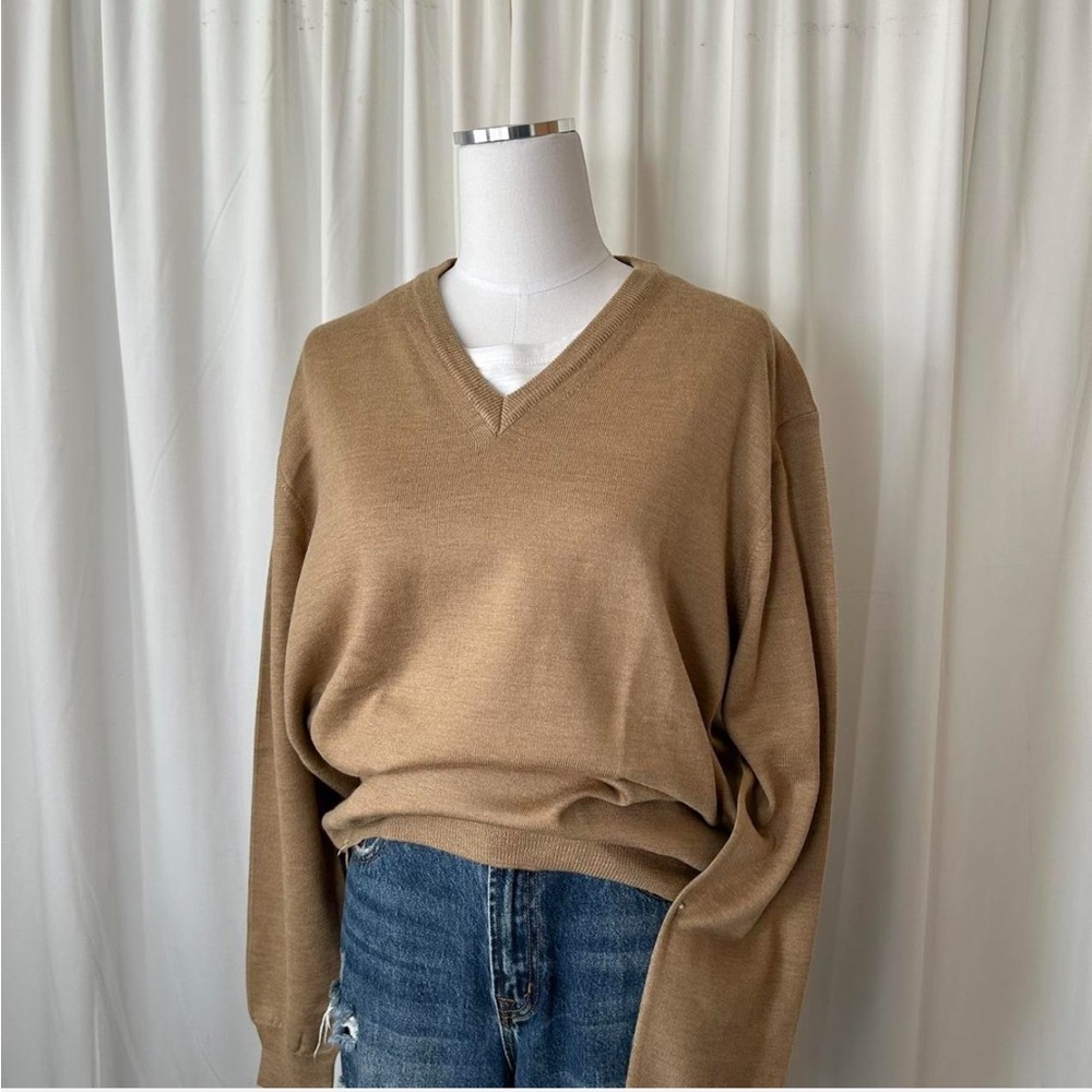 1990s Vintage Grant Thomas V neck sweater 100% Extra Fine Merino Wool Tan. - Picture 5 of 8